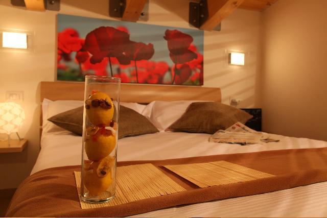 Residence Ilario Suite Hotel Ричоне Екстериор снимка